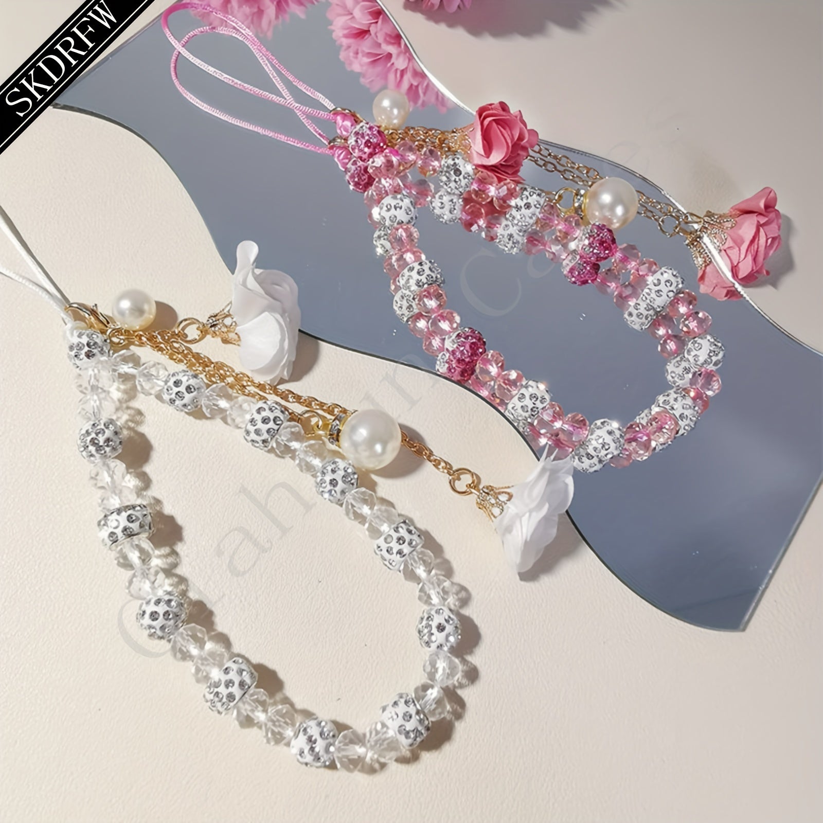 Fashionable Universal Phone Accessory With A Short Crystal Chain, Pure Phone Case, Pendant, And Wrist Strap